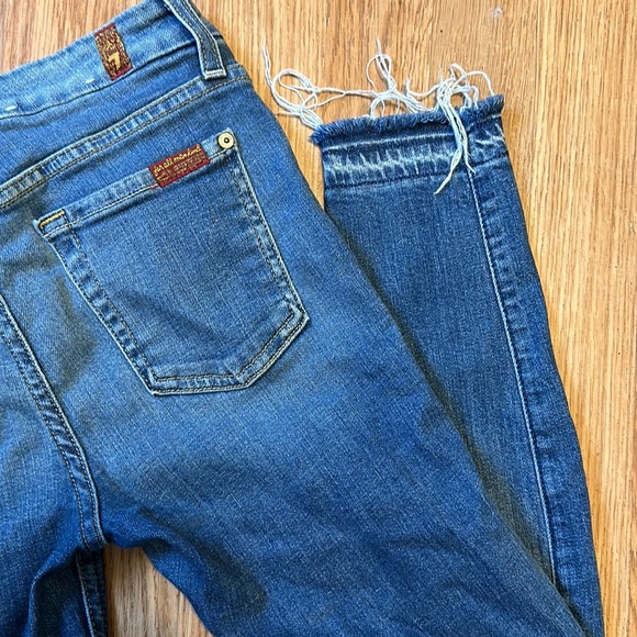 7 for all mankind jeans. Worn once! Lots of stretch! - Picture 10 of 10